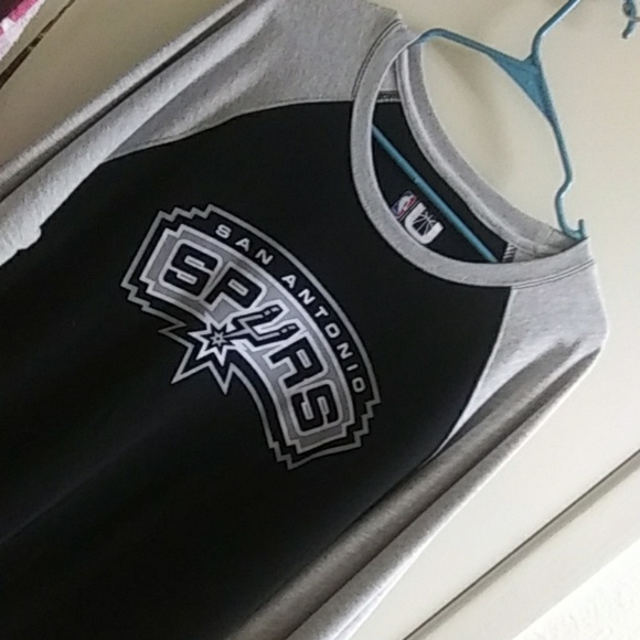 NBA Spurs Sweatshirt - Picture 2 of 3